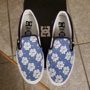 DC Women's Slip On Txse Low Rise Skate Shoe